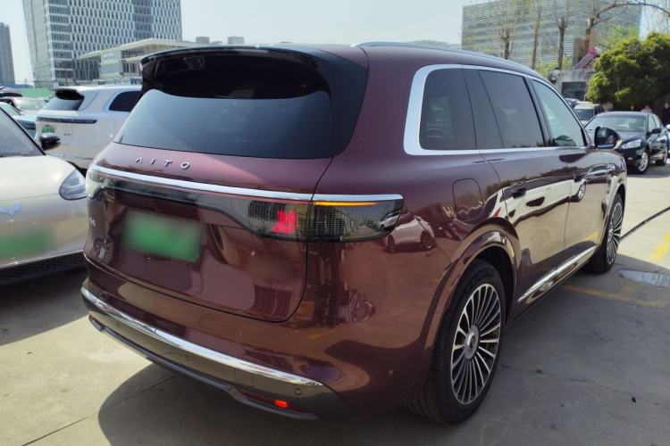 Used Hima AITO M8 2025 Extended-Range Ultra Version 53.4 kWh 5-Seater Edition
