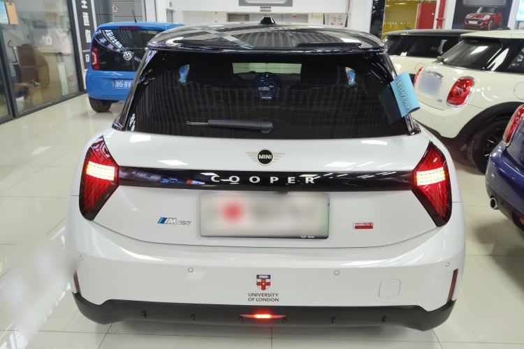 Used MINI Electric MINI COOPER 2025 Model Facelift 466km COOPER E Classic Style
