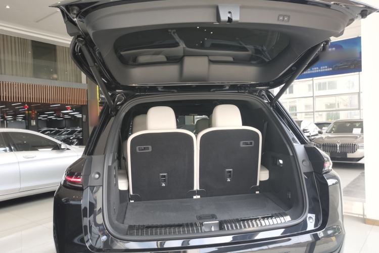 Used Li Auto L8 2023 Air model Trunk