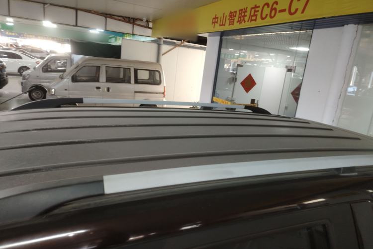 Used Dongfeng Fengon 370 2016 1.5L Manual Luxury Version SFG15-05 7 Seats