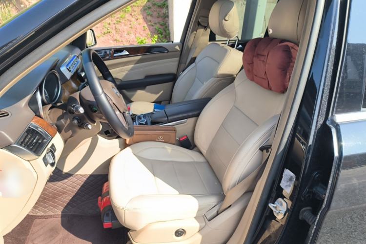 Used Mercedes-Benz M-Class 2012 ML 350 Luxury Edition Left Front Seat