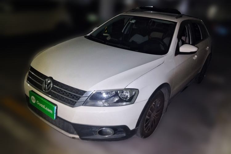 Used Volkswagen Cross Lavida 2014 1.4TSI DSG