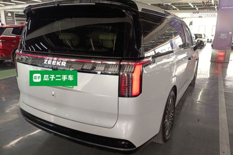 Used Zeekr 009 2024 Six-Seat Executive Version 4WD 108 kWh Exterior 5