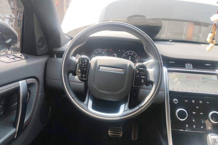 Used Land Rover Discovery Sport 2020 249 PS R-Dynamic Performance Edition Steering Wheel