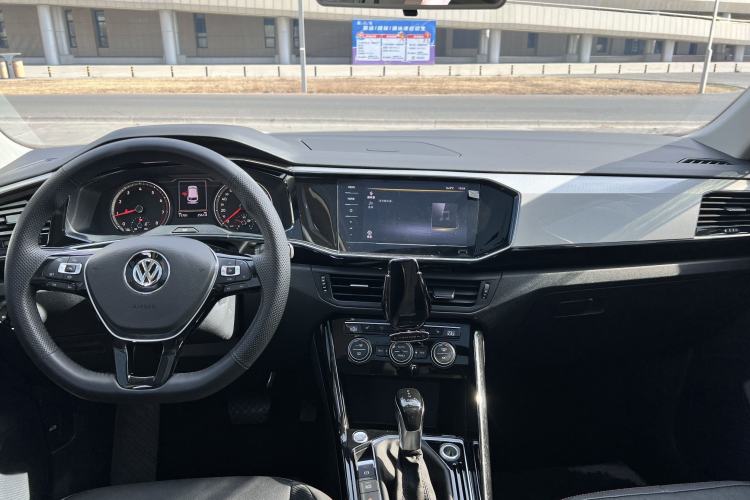 Used Volkswagen Tayron 2020 280TSI Two-Wheel Drive Luxury Connect Edition Interior 2