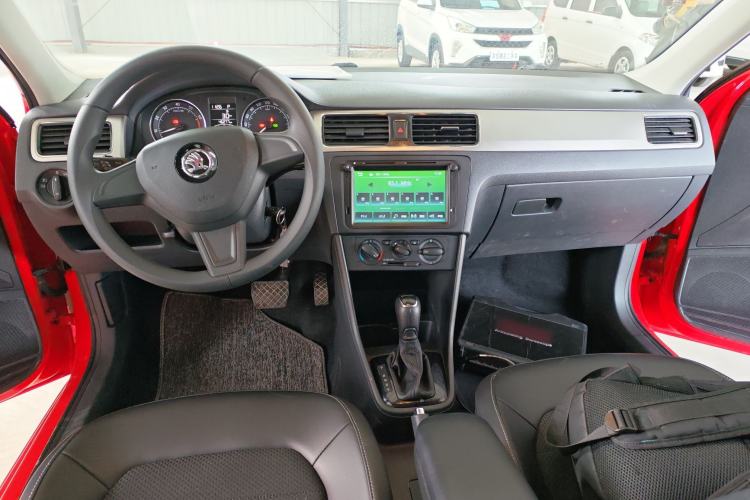 Used Skoda Rapid Spaceback 2016 1.6L Automatic Chuanxing Edition
