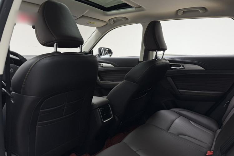 Used Changan CS35PLUS 2019 1.6L Automatic CoolLink Edition
