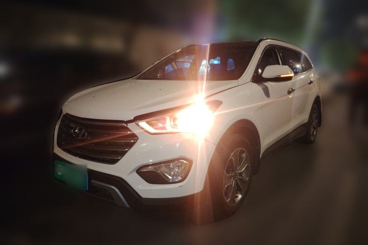 Used Hyundai Grand SantaFe 2013 2.2T 7-Seater Four-Wheel-Drive Luxury Edition