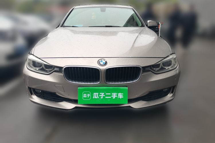 Used BMW 3 Series 2015 320i Active Edition
