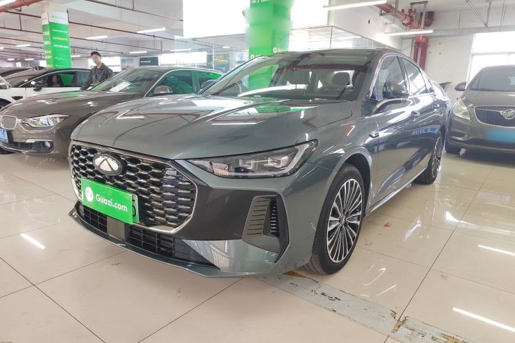 Used Chery Fengyun A8L 2025 1.5 TGDI 145 km Luxury Version