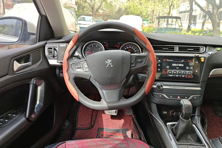 Used Peugeot 408 2014 1.8L Automatic Luxury Edition Steering Wheel