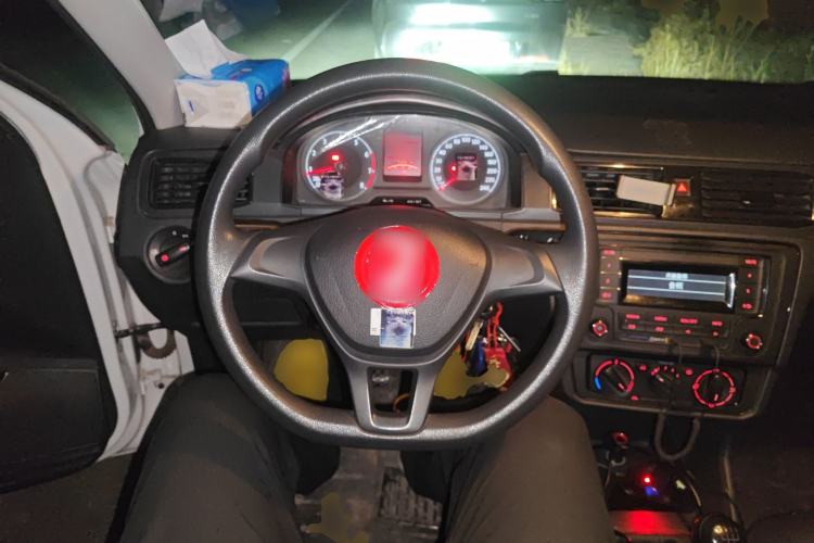 Used Volkswagen Santana 2016 1.4L Manual Fashion Edition