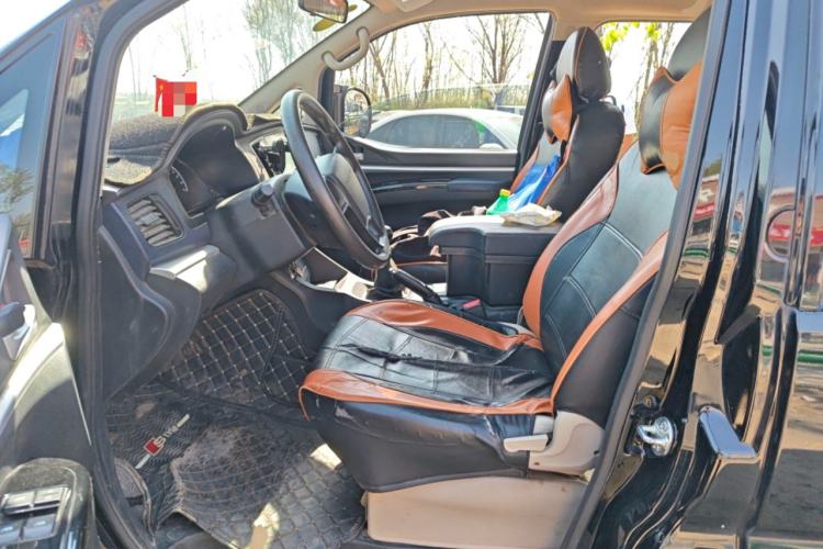 Used FORTHING Lingzhi 2022 M5 1.6L Practical 7-Seater Left Front Seat