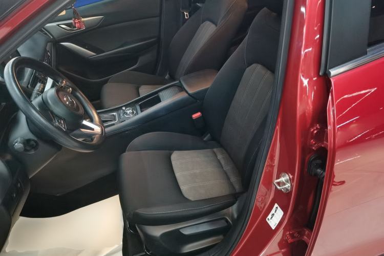 Used Mazda CX-4 2018 2.0L Automatic Two-Wheel Drive Blue Sky Dynamic Version China VI Standard Left Front Seat