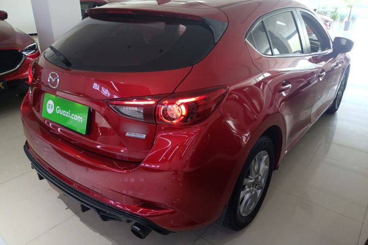 Used Mazda 3 Axela 2017 Hatchback 1.5L Automatic Luxury Model Emission Standard China V