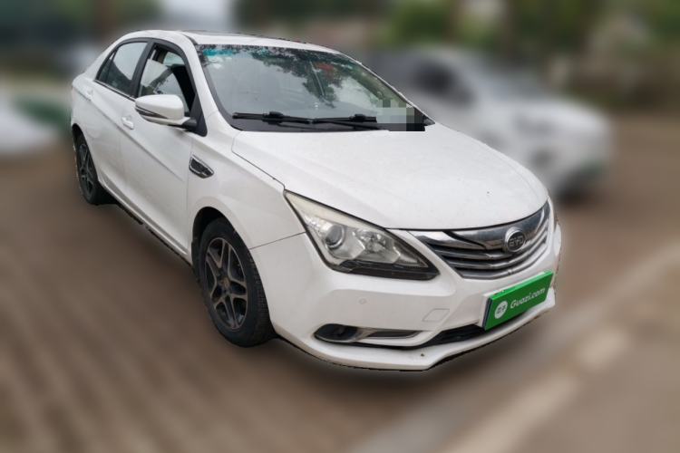 Used BYD G5 2014 1.5TID Automatic Flagship Model Front Right 45 Deg