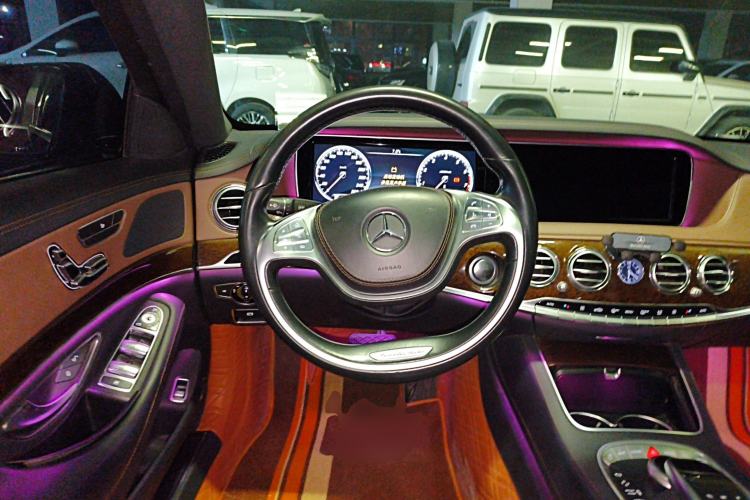 Used Mercedes-Benz S-Class 2017 S 320 L Business Model Steering Wheel