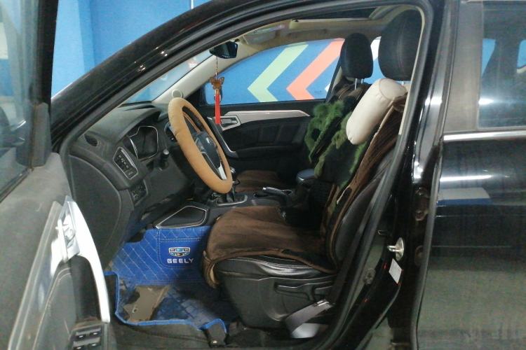 Used Geely Auto Vision X6 2016 1.8L Manual Luxury Model
