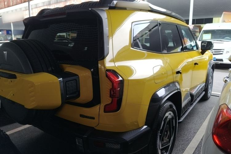 Used Deepal G318 2025 Worry-Free Adventure Edition Four-Wheel Drive Secret Realm Version
