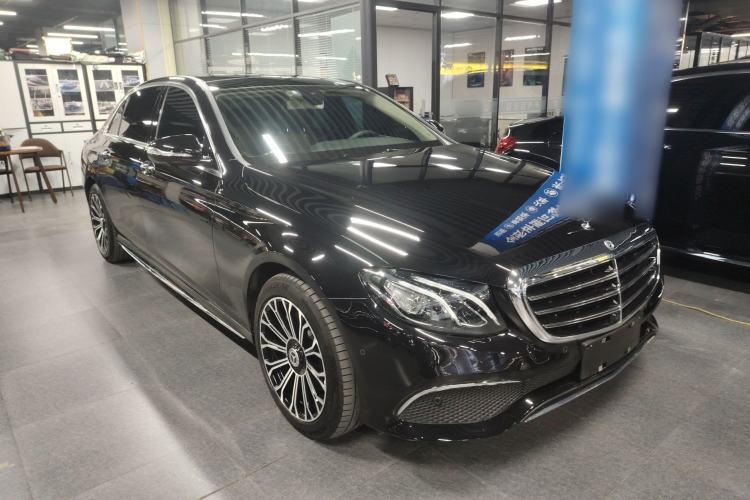 Used Mercedes-Benz E-Class 2019 E 300 L Sporty and Stylish Model
