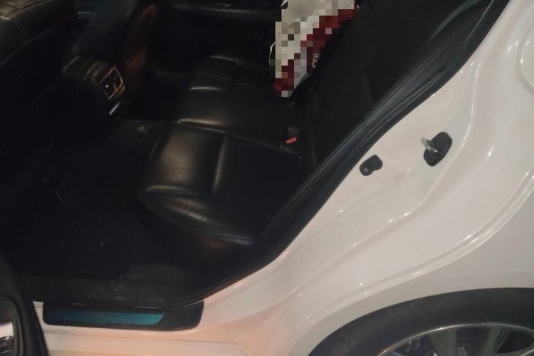 Used Infiniti Q50L 2015 2.0T Enjoyment Edition Left Rear Seat