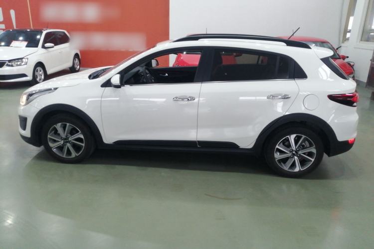 Used Kia KX Cross 2017 1.4L AT GLS
