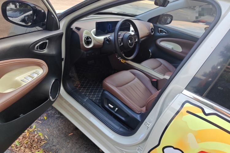 Used Wuling Bingo 2024 333 km Lingxi Connected Version Interior 3