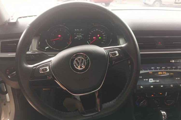Used Volkswagen Bora 2018 1.5L Automatic Comfort Model Steering Wheel