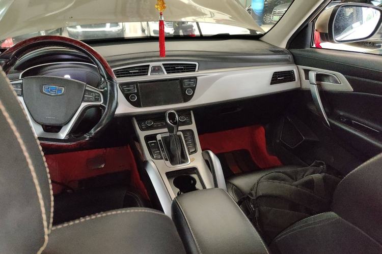 Used Geely Auto Emgrand X7 Sport 2018 1.8TD Automatic Two-Wheel Drive Smart Connect 4G Internet Edition