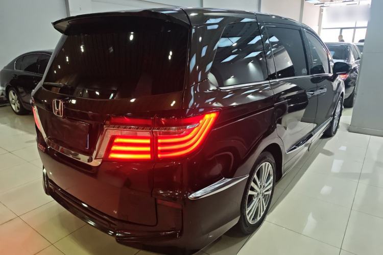 Used Honda Elysion 2016 2.4L Luxury Edition Rear Right 45 Deg