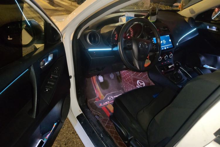 Used Mazda 3 2012 Hatchback 1.6L Manual Comfort Model