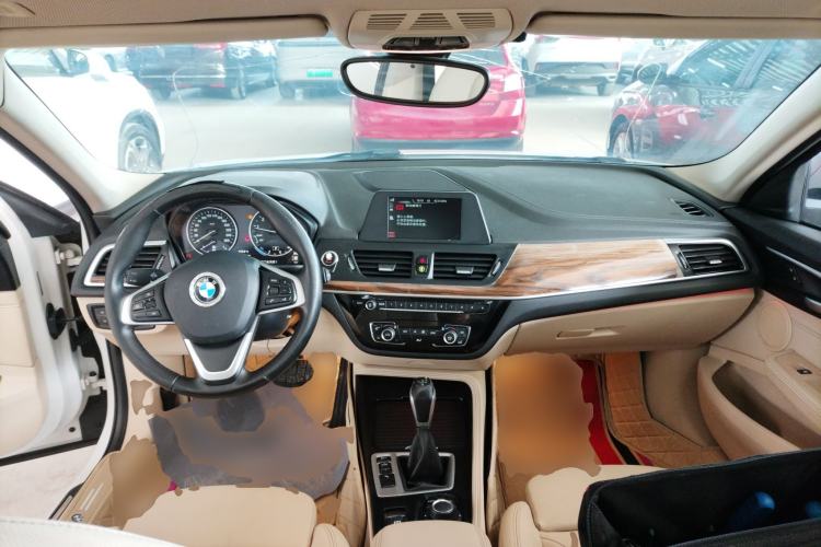 Used BMW 1 Series 2017 118i Design Package Model