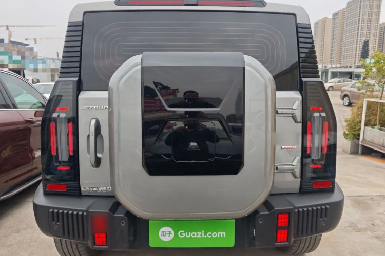 Used JETOUR Traveler 2023 2.0T All-Wheel-Drive CrossPRO
