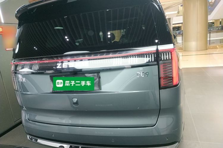 Used Zeekr 009 2024 Six-Seat Executive Version 4WD 108 kWh