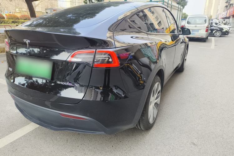 Used Tesla Model Y 2022 Rear-Wheel-Drive Version
