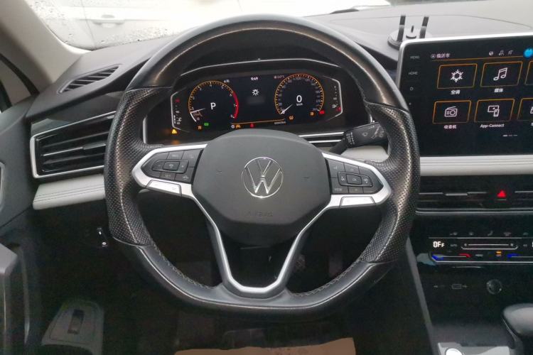 Used Volkswagen Tiguan L 2024 300TSI Automatic Two-Wheel Drive Smart Edition