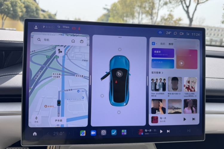 Used Xiaomi Auto SU7 2024 Four-Wheel Drive Ultra-Long Range Advanced Intelligent Driving Max Edition Audio And AC Panel