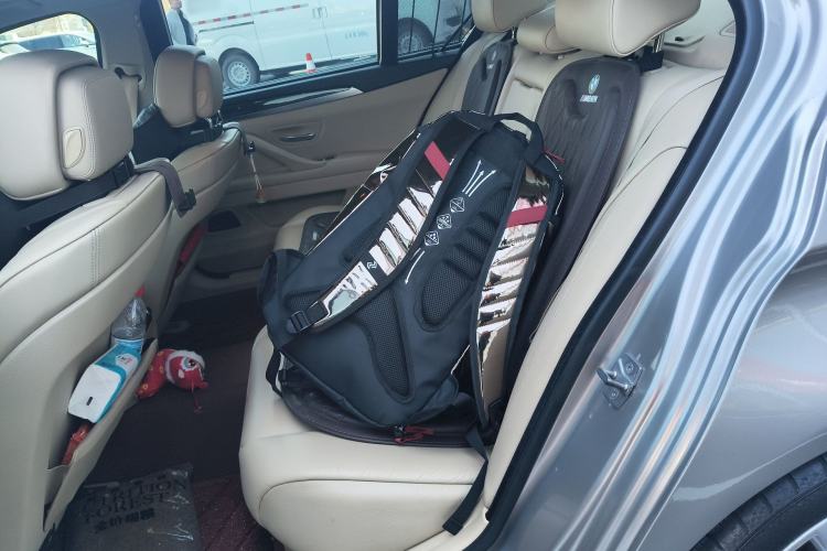 Used BMW 5 Series 2013 535Li Leading Model
