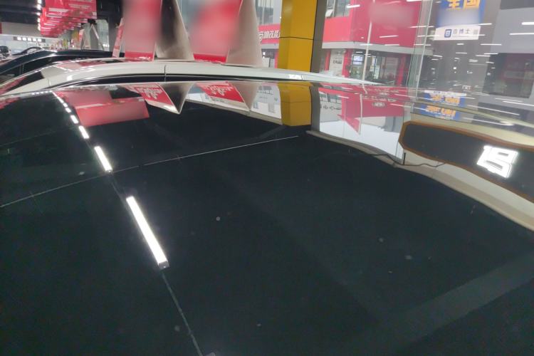 Used Li Auto L8 2023 Pro Model Roof