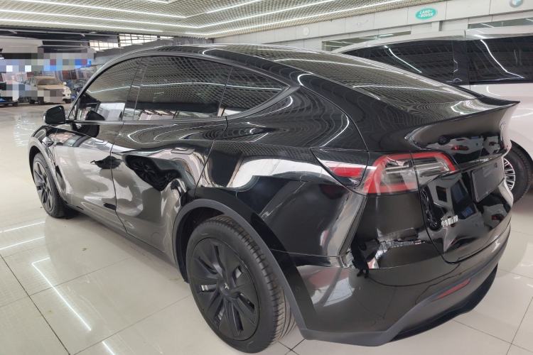 Used Tesla Model Y 2022 Rear-Wheel-Drive Version
