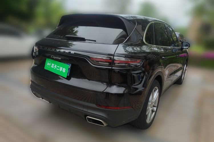 Used Porsche Cayenne 2019 Cayenne 3.0T Rear Right 45 Deg