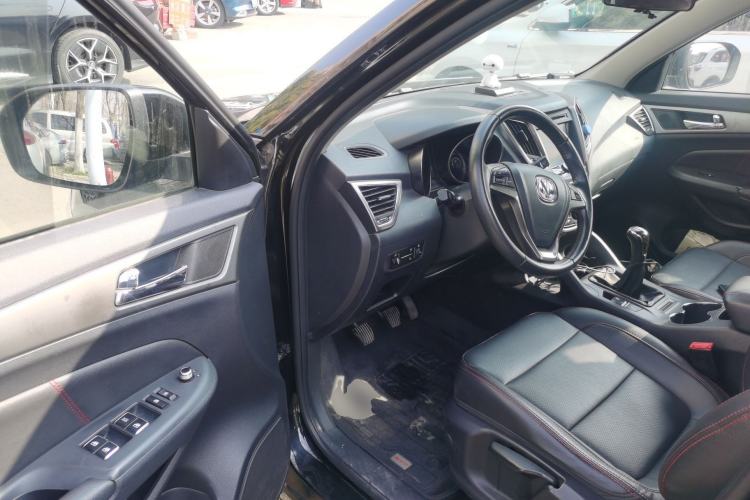 Used Changan CS75 2014 2.0L Manual Luxury Version China IV Standard