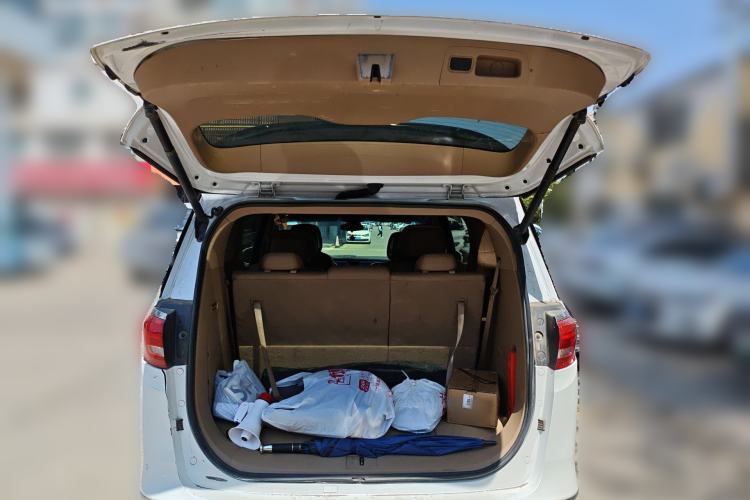 Used Buick GL8 2017 ES 28T Luxury Model China V Standard Trunk