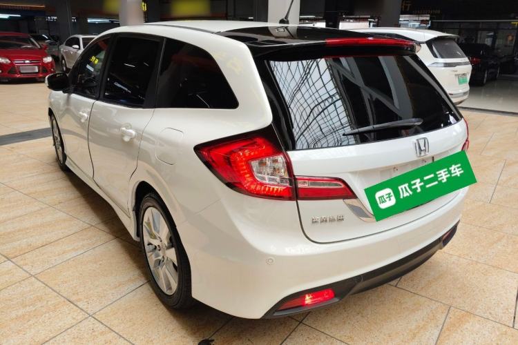 Used Honda Jade 2013 1.8L automatic Comfort version 5 seats Rear Left 45 Deg