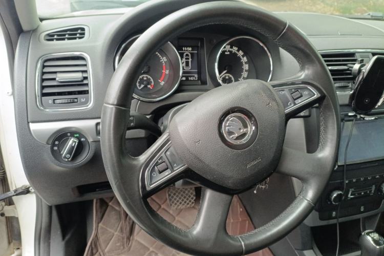 Used Skoda Yeti 2014 1.4 TSI DSG Polar Edition
