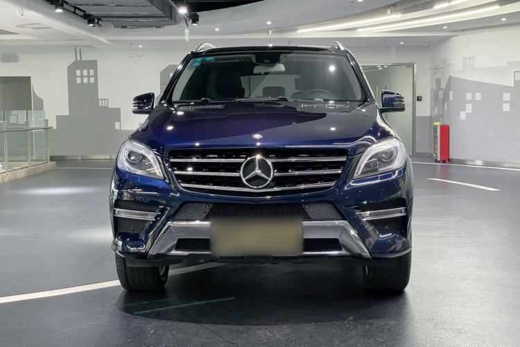 Used Mercedes-Benz M-Class 2014 ML 400 4MATIC Dynamic Model Exterior 2