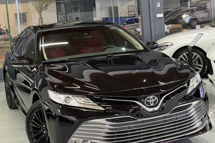 Used Toyota Camry 2018 2.0G Luxury Edition Exterior 1