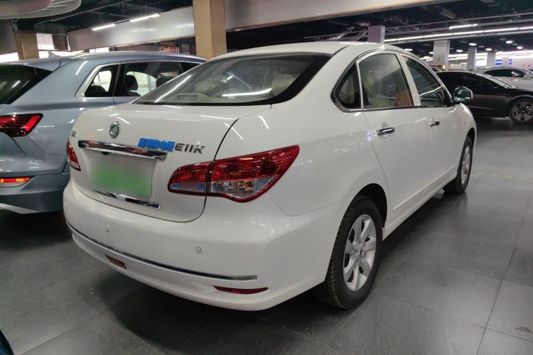 Used Dongfeng Junfeng E11K 2021 57.757 kWh Charging Version
