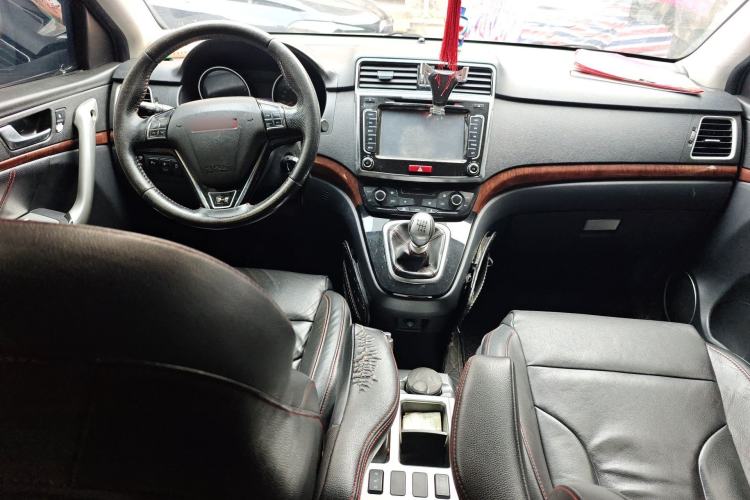 Used Haval H6 2014 Sport Version 1.5T Manual Two-Wheel Drive Elite Edition