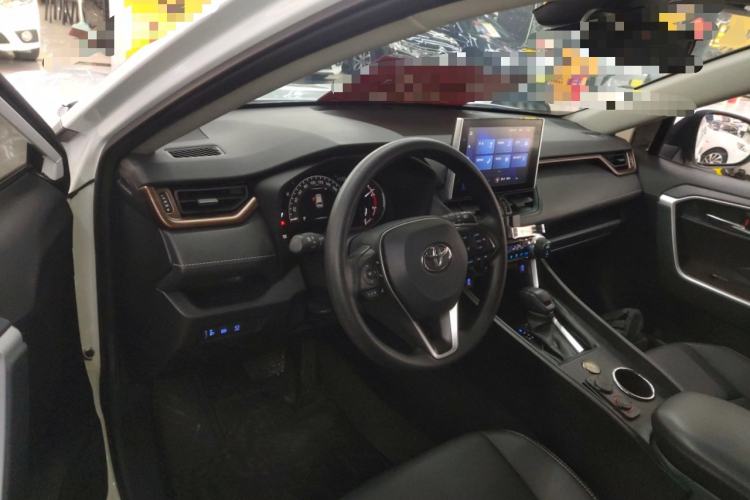 Used Toyota RAV4 2021 2.0L CVT Two-Wheel Drive Fashion Edition